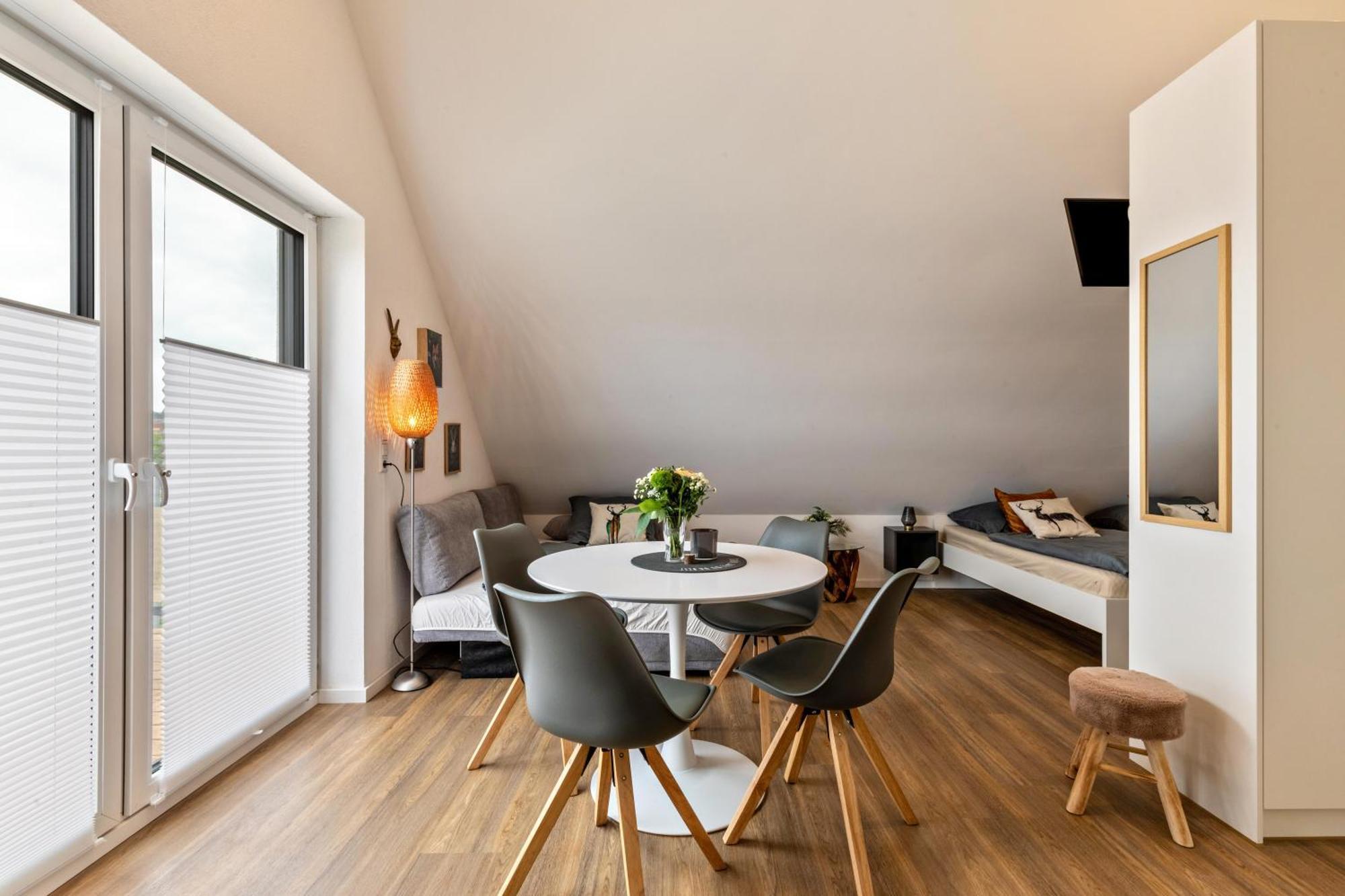 Studio 6 Parkside Apartments Günzburg Eksteriør billede