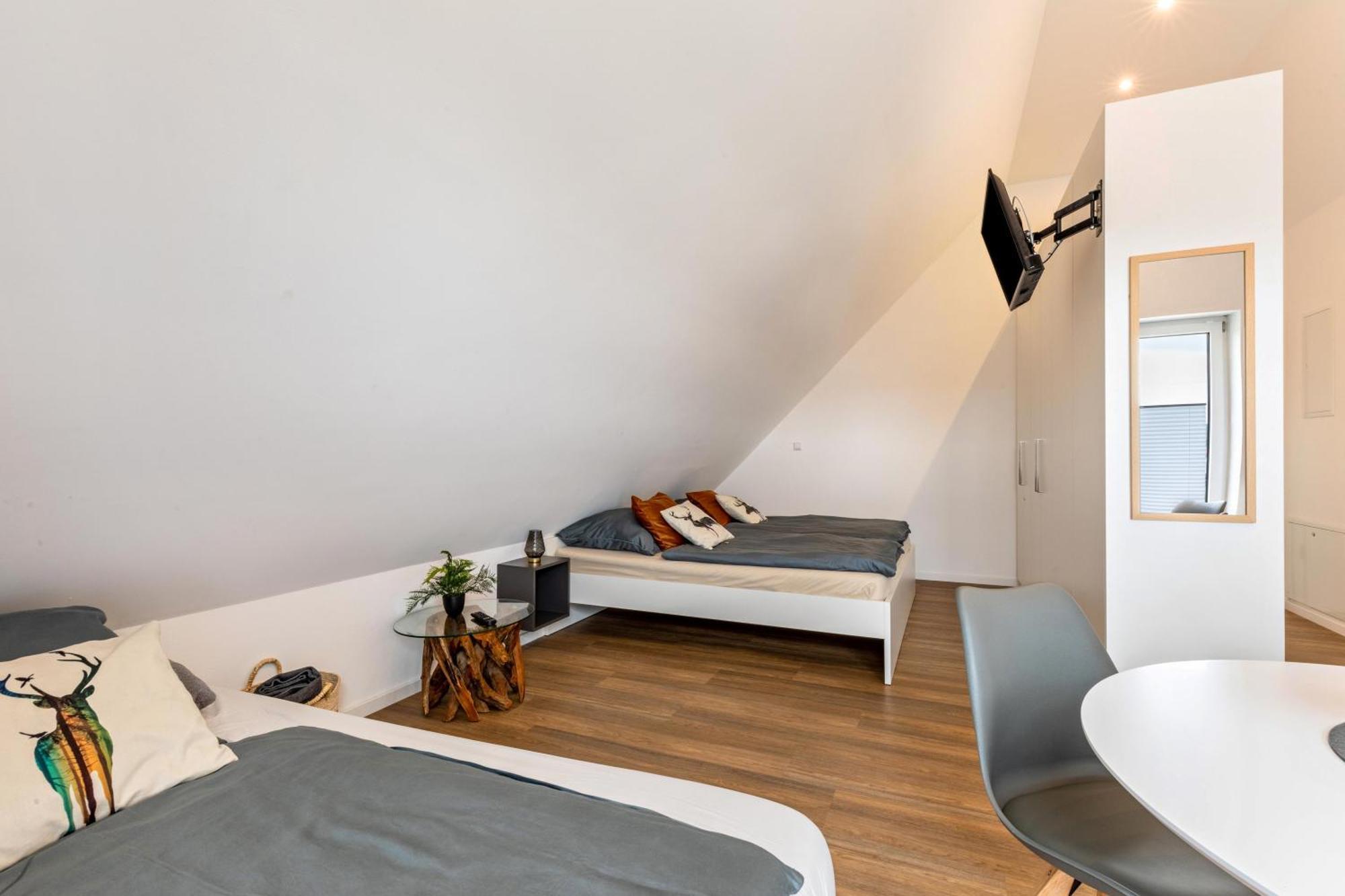 Studio 6 Parkside Apartments Günzburg Eksteriør billede